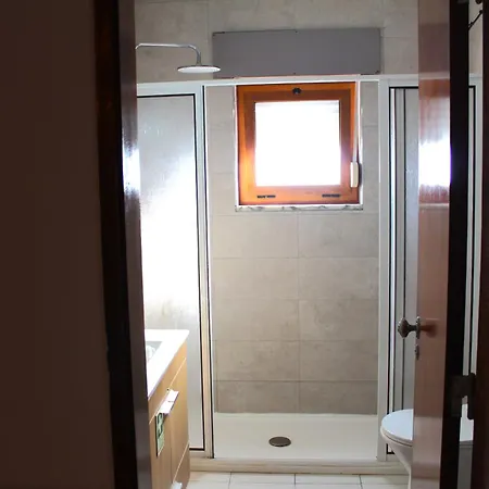 別荘 Seriz House - Family With Pool, Bbq & Garden Near The