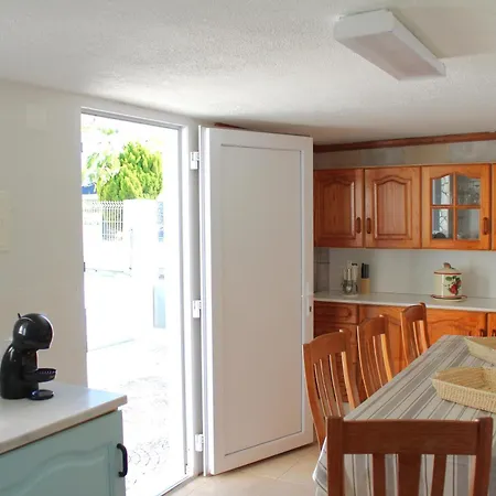 別荘 Seriz House - Family With Pool, Bbq & Garden Near The