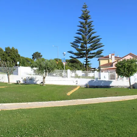 別荘 Seriz House - Family With Pool, Bbq & Garden Near The